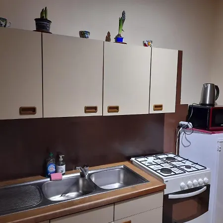 Cute,cosy,comfortable Studio In The Heart Of Apartment *